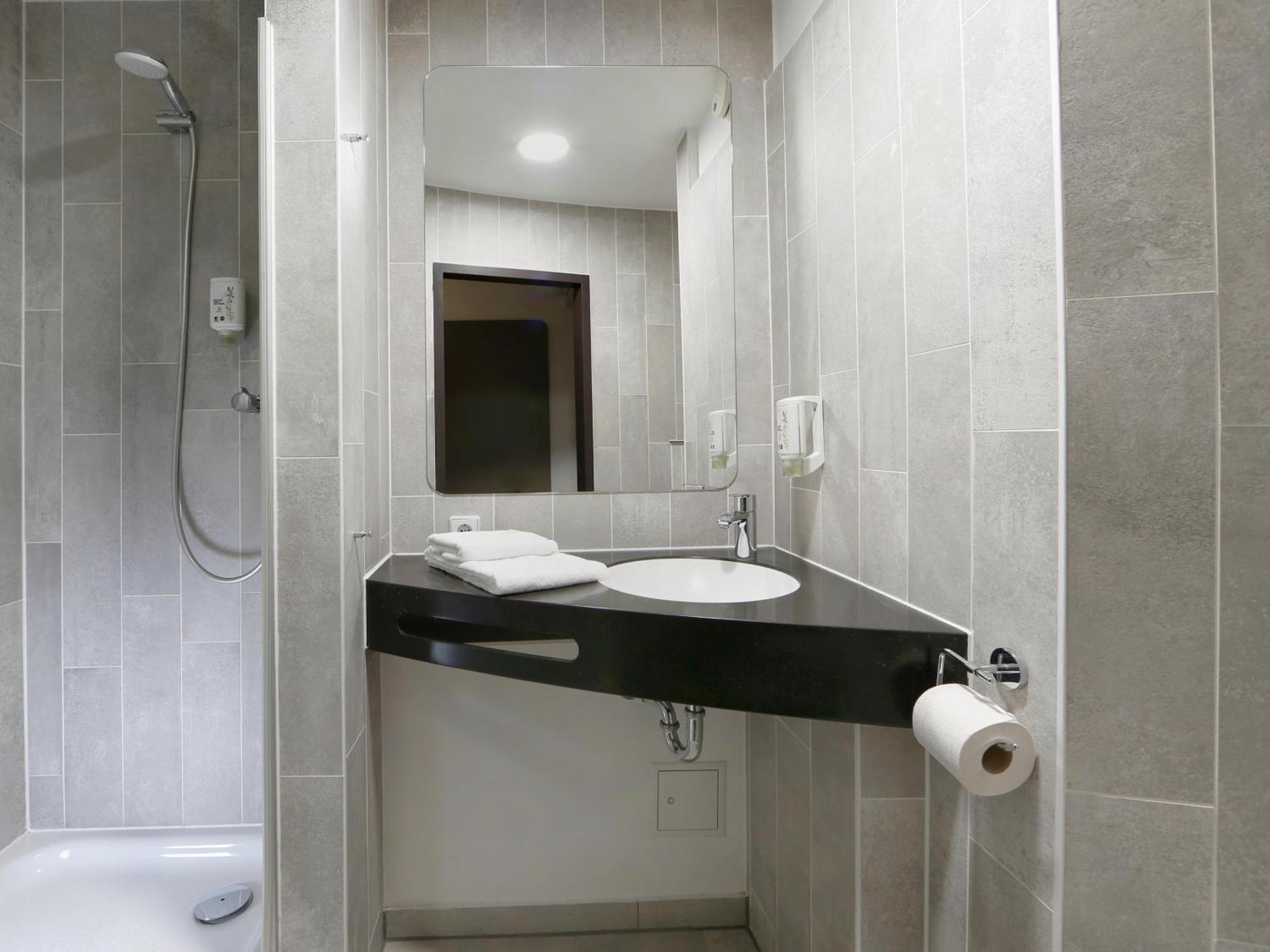 Hotel Berlin-dreilinden 3*